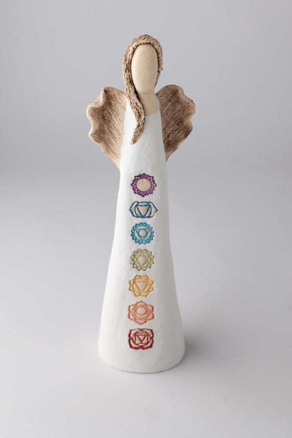 Anděl bílý se symboly čaker 35 cm - Image 3