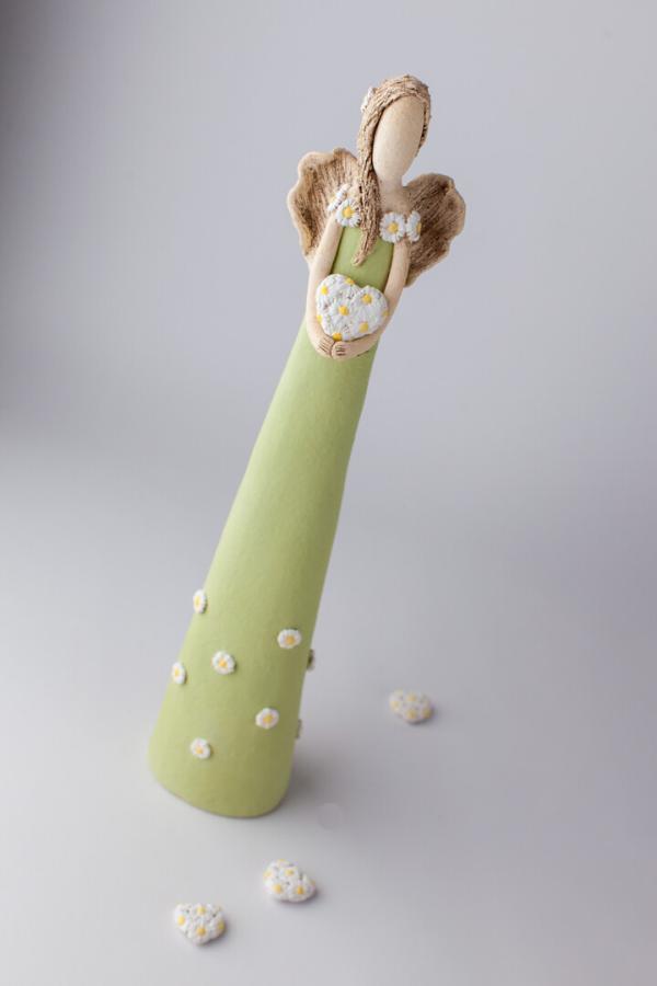 Anděl sedmikráskový zelený 55 cm - Image 7